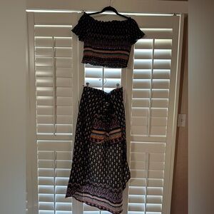 New York & Company Black and Orange Skirt/shorts Set